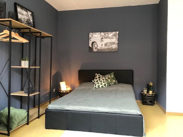 By Lot 3 Hôtel capsule *
